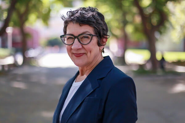 Headshot of Susan Laxton
